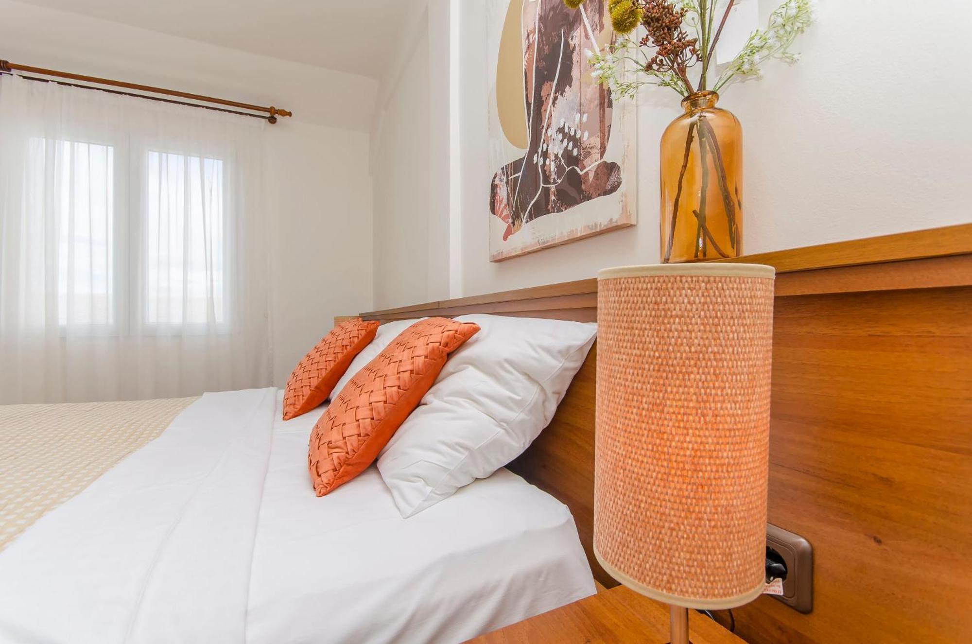 House Hotel Plava Laguna Tisno Luaran gambar
